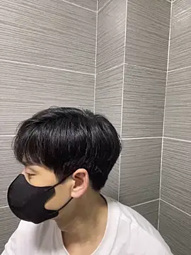 kimze7 online show from March 1, 2026, 3:25 pm