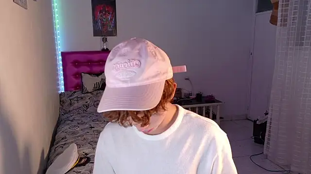 Dani Dancer online show from December 20, 2025, 1:12 am