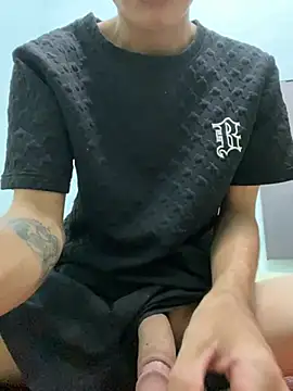 Snapshot of DucMinh_2k chatting on March 22, 2026, 4:05 am DucMinh 2k online show from March 22, 2026, 4:05 am