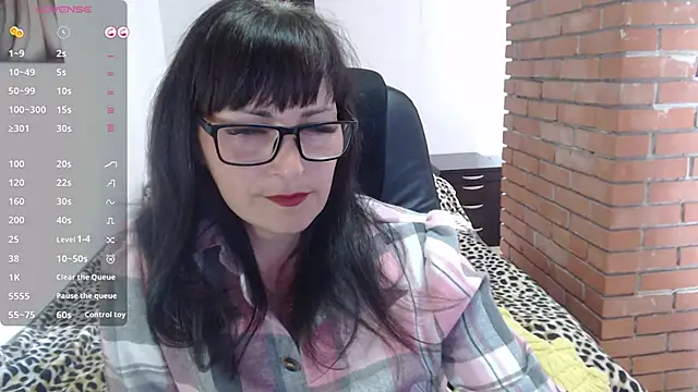 Snapshot of Eila_Morigan chatting on June 2, 2026, 8:16 am Eila Morigan online show from June 2, 2026, 8:16 am