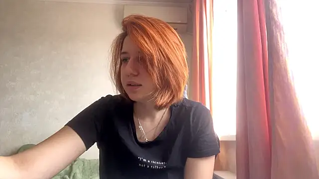 Snapshot of Julie_mayers_ chatting on December 15, 2025, 9:13 am Julie mayers online show from December 15, 2025, 9:13 am