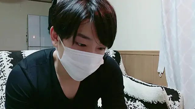 Snapshot of -kou-- chatting on March 8, 2026, 12:31 pm -kou-- online show from March 8, 2026, 12:31 pm