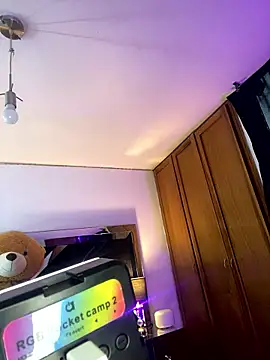 Snapshot of Moon_Magic666 chatting on January 14, 2026, 5:51 pm Moon Magic666 online show from January 14, 2026, 5:51 pm