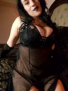 BustyVampyre online show from January 11, 2026, 9:42 pm