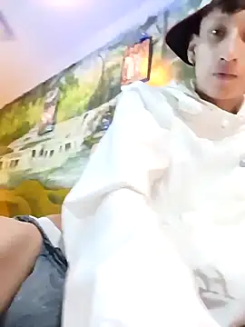 Snapshot of Disey888 chatting on December 14, 2025, 1:00 am Disey888 online show from December 14, 2025, 1:00 am