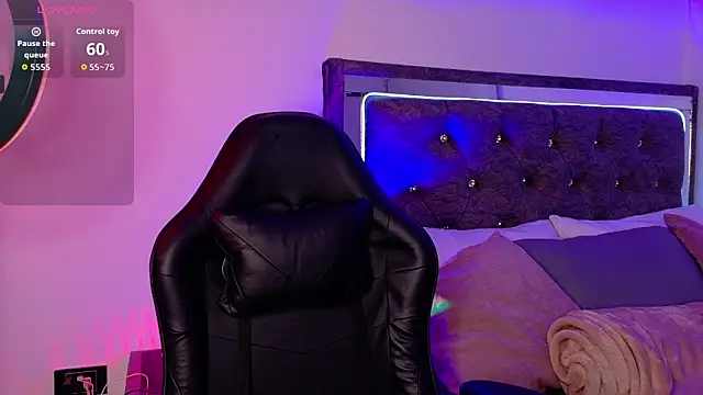 Daniela ruizz online show from December 20, 2025, 11:23 pm