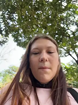 FionaMurr online show from February 23, 2026, 4:32 am