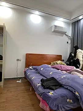 Snapshot of cmvoo chatting on February 5, 2026, 12:37 am cmvoo online show from February 5, 2026, 12:37 am