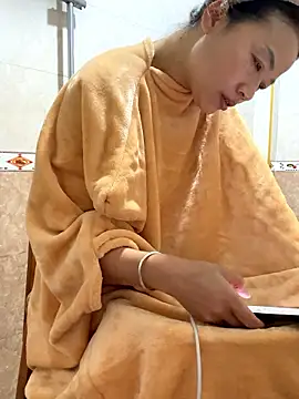 Snapshot of cmvoo chatting on March 3, 2026, 7:14 am cmvoo online show from March 3, 2026, 7:14 am