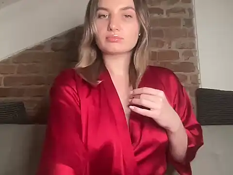 Snapshot of Heiva01 chatting on December 13, 2025, 7:53 pm Heiva01 online show from December 13, 2025, 7:53 pm