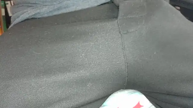 Snapshot of oldmann08 chatting on February 13, 2026, 2:02 pm oldmann08 online show from February 13, 2026, 2:02 pm