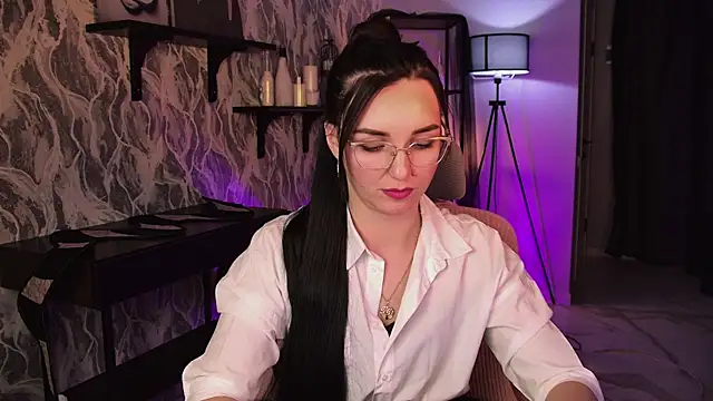 Snapshot of WendyMoris chatting on January 13, 2026, 9:25 am WendyMoris online show from January 13, 2026, 9:25 am