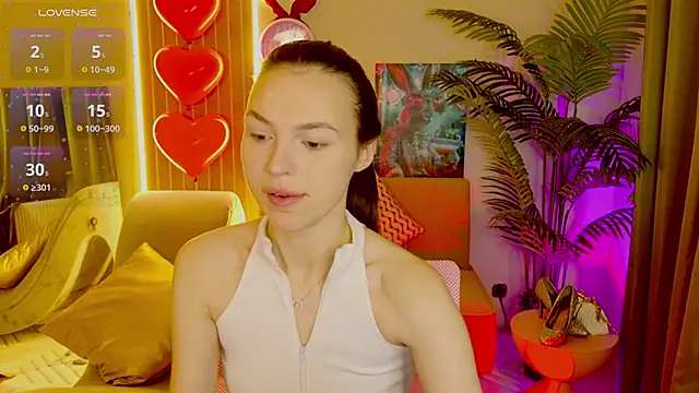 MaxinCarroll online show from February 19, 2026, 5:25 am