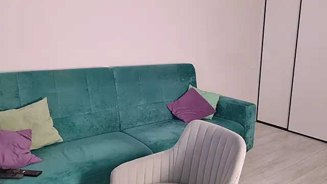 Snapshot of Sandra_Prafer chatting on December 16, 2025, 5:01 am Sandra Prafer online show from December 16, 2025, 5:01 am