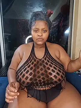 ChoklitBerryXX online show from June 21, 2026, 2:25 am