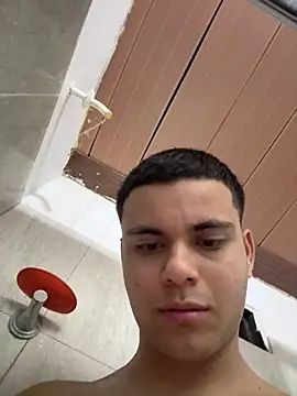 Liam Mateo online show from March 9, 2026, 4:27 am