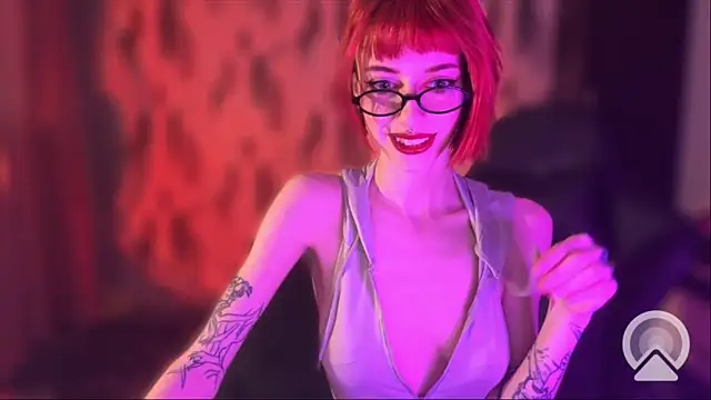 Snapshot of RedFica chatting on December 14, 2025, 11:09 pm RedFica online show from December 14, 2025, 11:09 pm