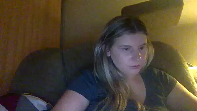 goddesscandy22 online show from January 17, 2026, 4:39 am