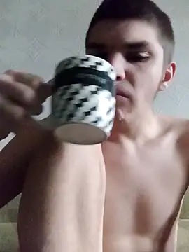 Snapshot of BradPierce chatting on December 16, 2025, 7:35 am BradPierce online show from December 16, 2025, 7:35 am