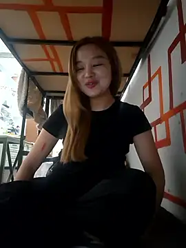 Snapshot of SherrylShaw chatting on January 10, 2026, 10:14 pm SherrylShaw online show from January 10, 2026, 10:14 pm