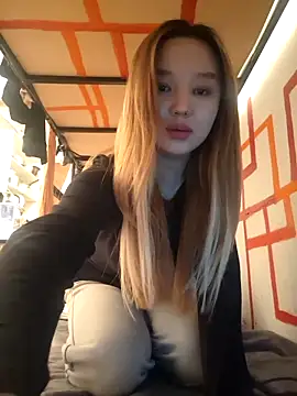 Snapshot of SherrylShaw chatting on March 26, 2026, 5:29 pm SherrylShaw online show from March 26, 2026, 5:29 pm