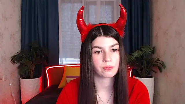 Snapshot of KisaModel chatting on December 14, 2025, 3:45 am KisaModel online show from December 14, 2025, 3:45 am