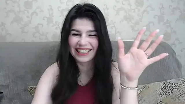 Snapshot of KisaModel chatting on March 18, 2026, 3:48 pm KisaModel online show from March 18, 2026, 3:48 pm