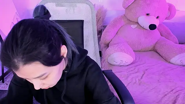 SirenMystiq online show from March 31, 2026, 7:25 pm