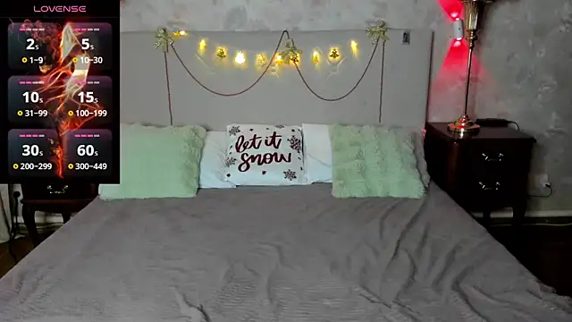 Snapshot of MeliAmeli chatting on December 18, 2025, 9:15 am MeliAmeli online show from December 18, 2025, 9:15 am