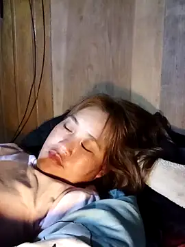 Snapshot of -myaa- chatting on January 5, 2026, 10:24 pm -myaa- online show from January 5, 2026, 10:24 pm