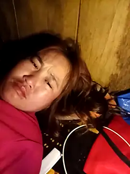 Snapshot of -myaa- chatting on February 6, 2026, 10:57 pm -myaa- online show from February 6, 2026, 10:57 pm