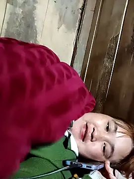 Snapshot of -myaa- chatting on February 19, 2026, 4:30 am -myaa- online show from February 19, 2026, 4:30 am