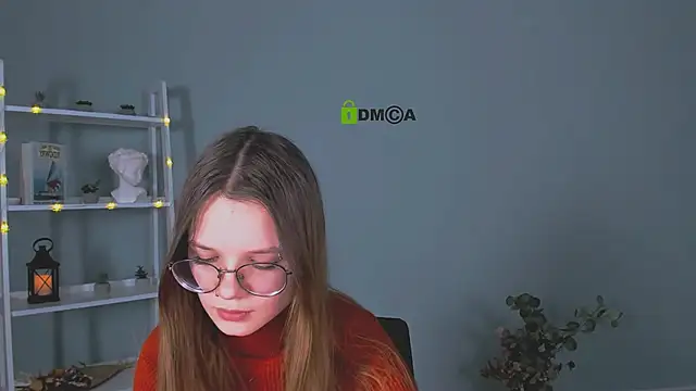 caroline eclipse online show from December 14, 2025, 9:58 am