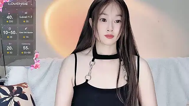 Snapshot of FH-AIAI chatting on December 16, 2025, 12:21 pm FH-AIAI online show from December 16, 2025, 12:21 pm