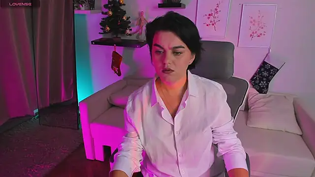 Sofia Fisher online show from December 16, 2025, 7:24 am