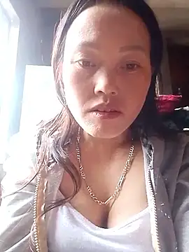 Snapshot of Heya_k2 chatting on December 16, 2025, 9:14 am Heya k2 online show from December 16, 2025, 9:14 am