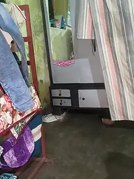 Cuple masti72 online show from April 11, 2026, 4:44 pm