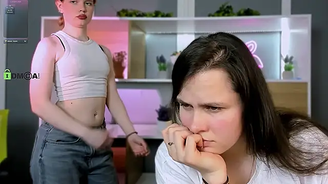 Snapshot of astra_opal chatting on February 6, 2026, 8:56 pm astra opal online show from February 6, 2026, 8:56 pm