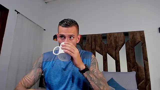 J king   online show from April 11, 2026, 12:37 am