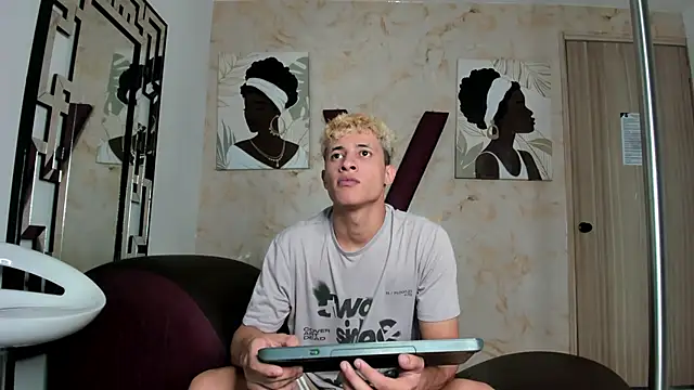 YOUNG GUYS1 online show from April 13, 2026, 7:14 am