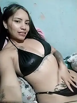 liliymike19 online show from January 15, 2026, 4:28 am