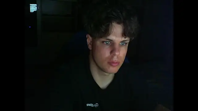 GymGuy0505 online show from March 27, 2026, 10:53 pm