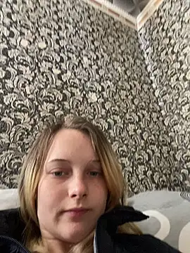 Snapshot of Barbika19 chatting on March 10, 2026, 11:59 am Barbika19 online show from March 10, 2026, 11:59 am