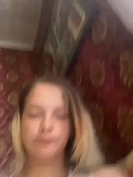 Snapshot of Barbika19 chatting on May 10, 2026, 10:42 am Barbika19 online show from May 10, 2026, 10:42 am