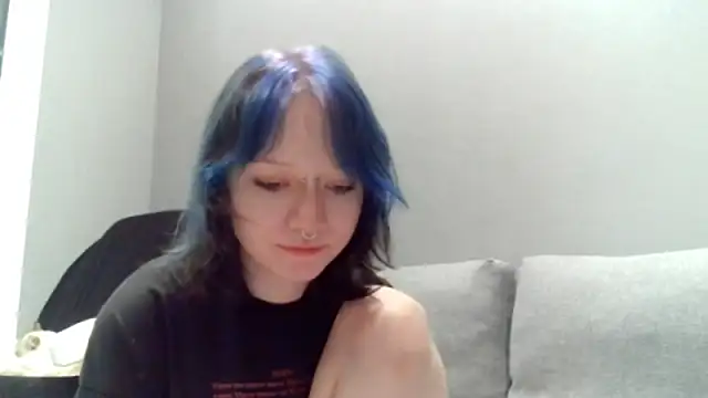 Shine Luna online show from March 17, 2026, 11:08 pm