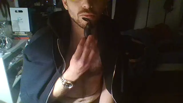 Snapshot of Andrebaby chatting on December 20, 2025, 4:30 am Andrebaby online show from December 20, 2025, 4:30 am