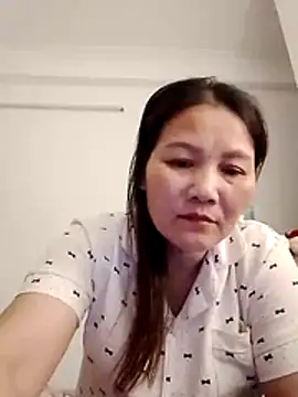 Snapshot of Cako-naka chatting on December 16, 2025, 4:01 pm Cako-naka online show from December 16, 2025, 4:01 pm