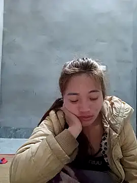 little-effy online show from January 8, 2026, 7:43 am