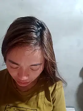 little-effy online show from March 25, 2026, 8:26 pm