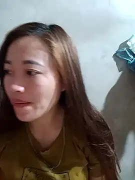 little-effy online show from March 28, 2026, 10:48 am